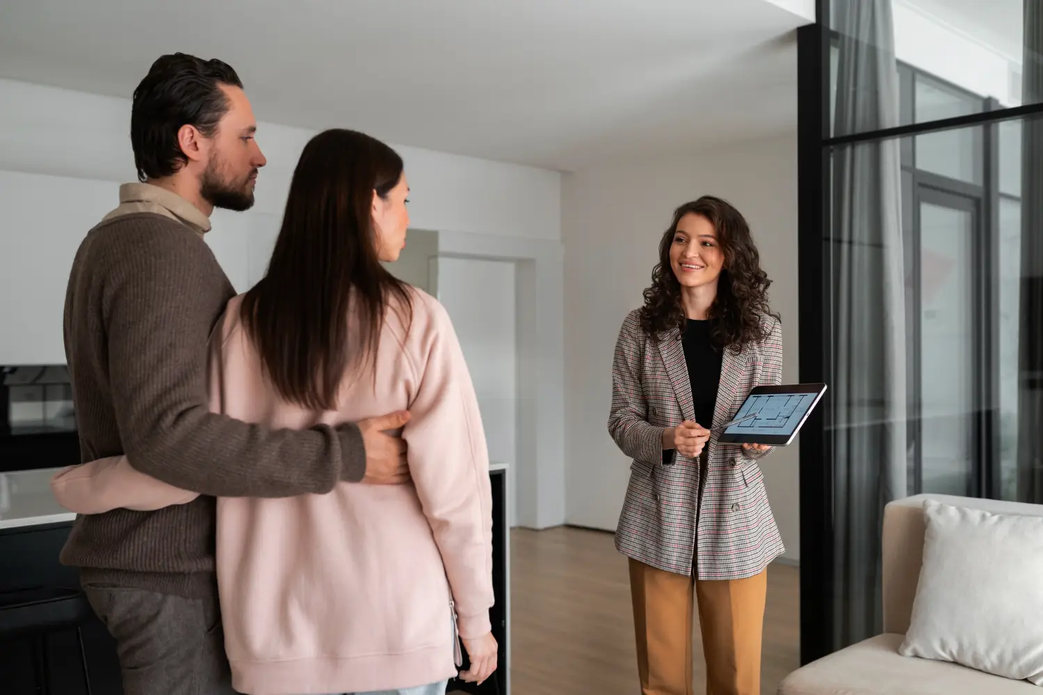 Real Estate Agent